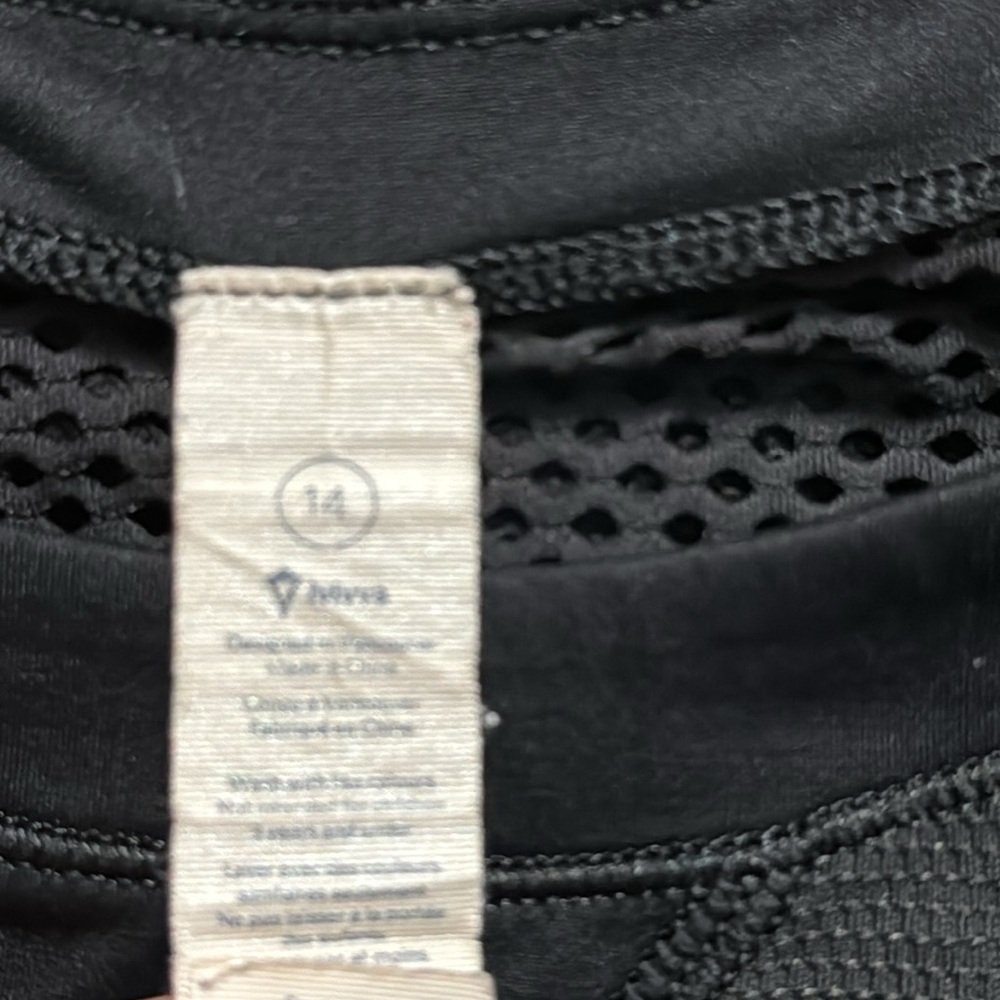 Ivivva top - Picture 4 of 4